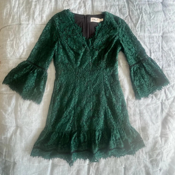 Eliza J Emerald Green Lace Mini Dress 3/4 Bell Sleeve Fit and Flare Size XS - Picture 2 of 12